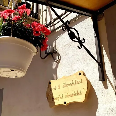 Luoghi Antichi 3*