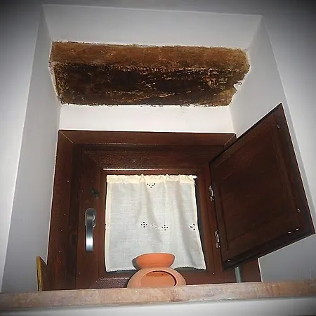 Luoghi Antichi Oda ve Kahvaltı 3*